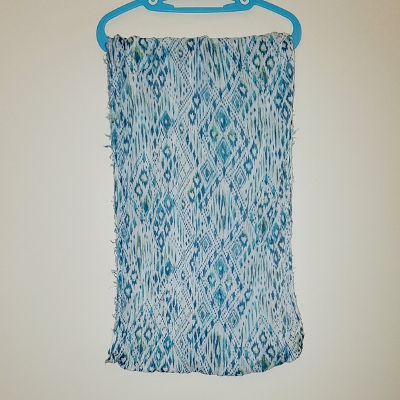 AMERICAN EAGLE Infinity Scarf Blue/Green/Turquoise - Picture 2 of 3